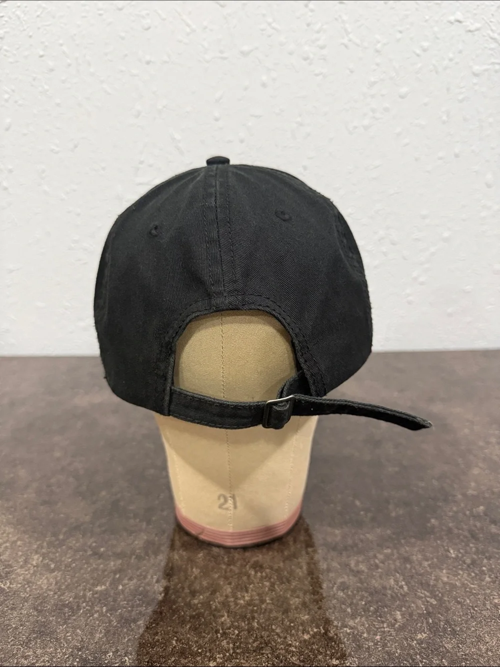 Warner Bros.‎ Looney Tunes Embroidered Marvin the Martian Black Baseball Cap